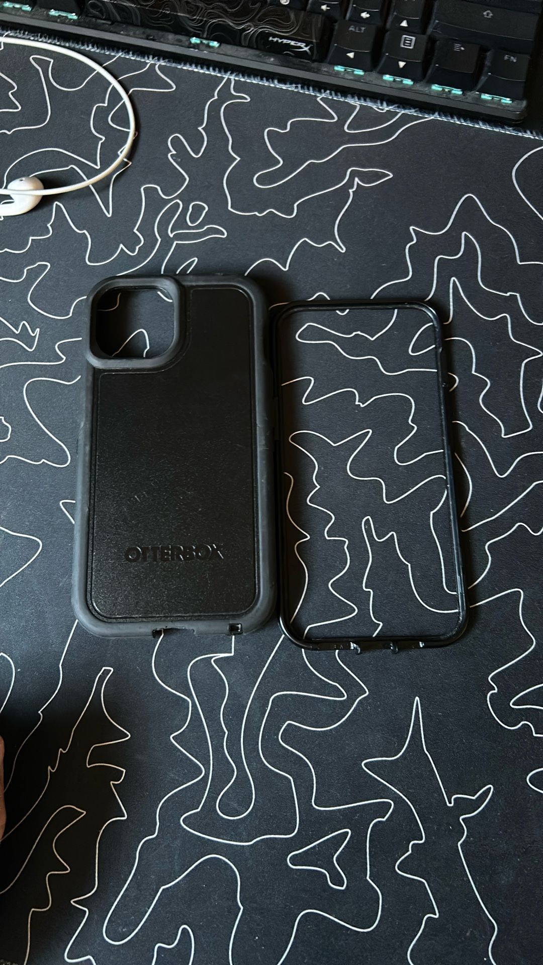 Defender Series XT For Magsafe Phone Case check desc