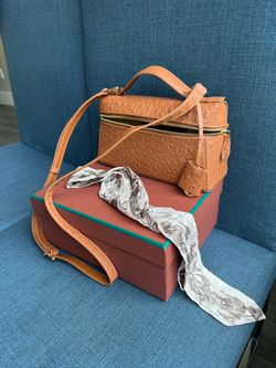 Loro Piana Extra Pocket L27 Ostrich Leather Bag in Tan/Cognac RV