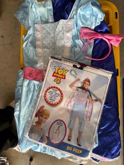 Women’s Bo Peep Costume SIZE: Medium 6/8