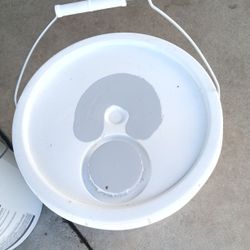 Pinturas Behr Marqué Semigloss Interior $125 Color Gris