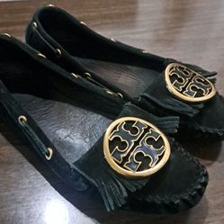 Tory Birch Black Suede Maccosins  7.5 Used But Tons Life Left$30.