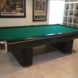 Tournament Style Pool Table By Global, 8x4,Beautiful Cond Includes Delivery Setup And New Felt Any Color 
