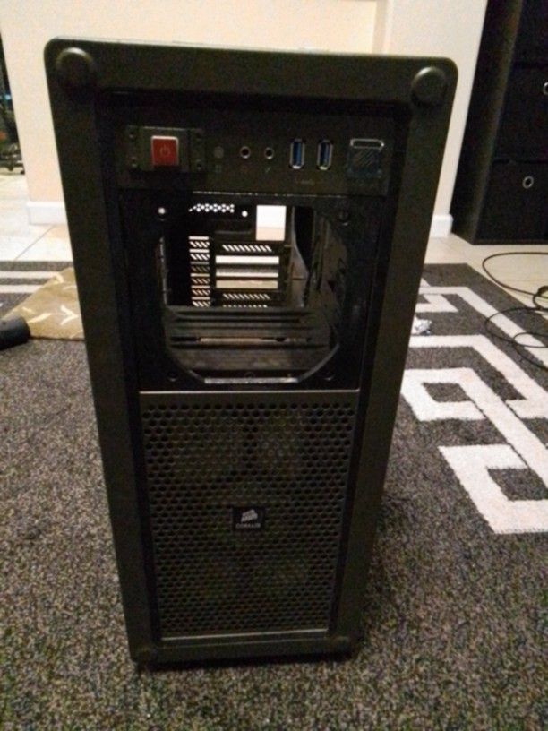 Corsair C70 Military Style PC Case RARE!