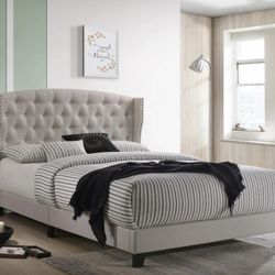 Rosemary Khaki King Platform Bed

