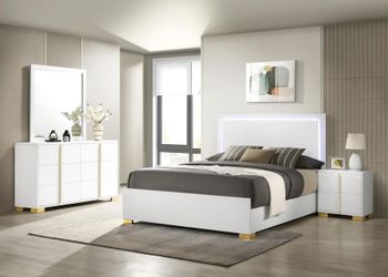 4 PC Queen Bedroom Set With Queen Bedframe Dresser Mirror Nightstand On sale Now