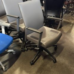 Desk Rolling Chair