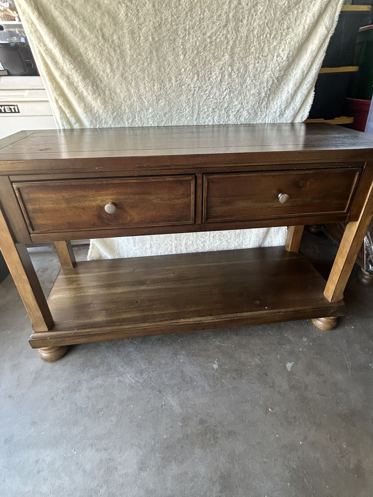 Council Table/Entry Table