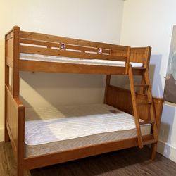 Bunk Beds- Full & Twin- Pottery Barn - Solid Wood 