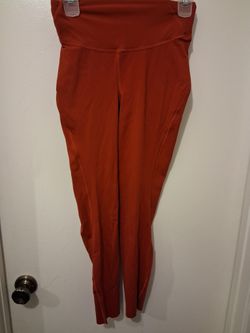 Lululemon high-rise legging bundle- Size 4 Swift Speed & Size 6 Base Pace + Tote