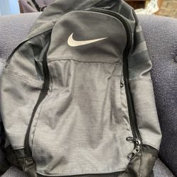 Nike Brasilia 9.5 Training School Laptop Backpack Medium