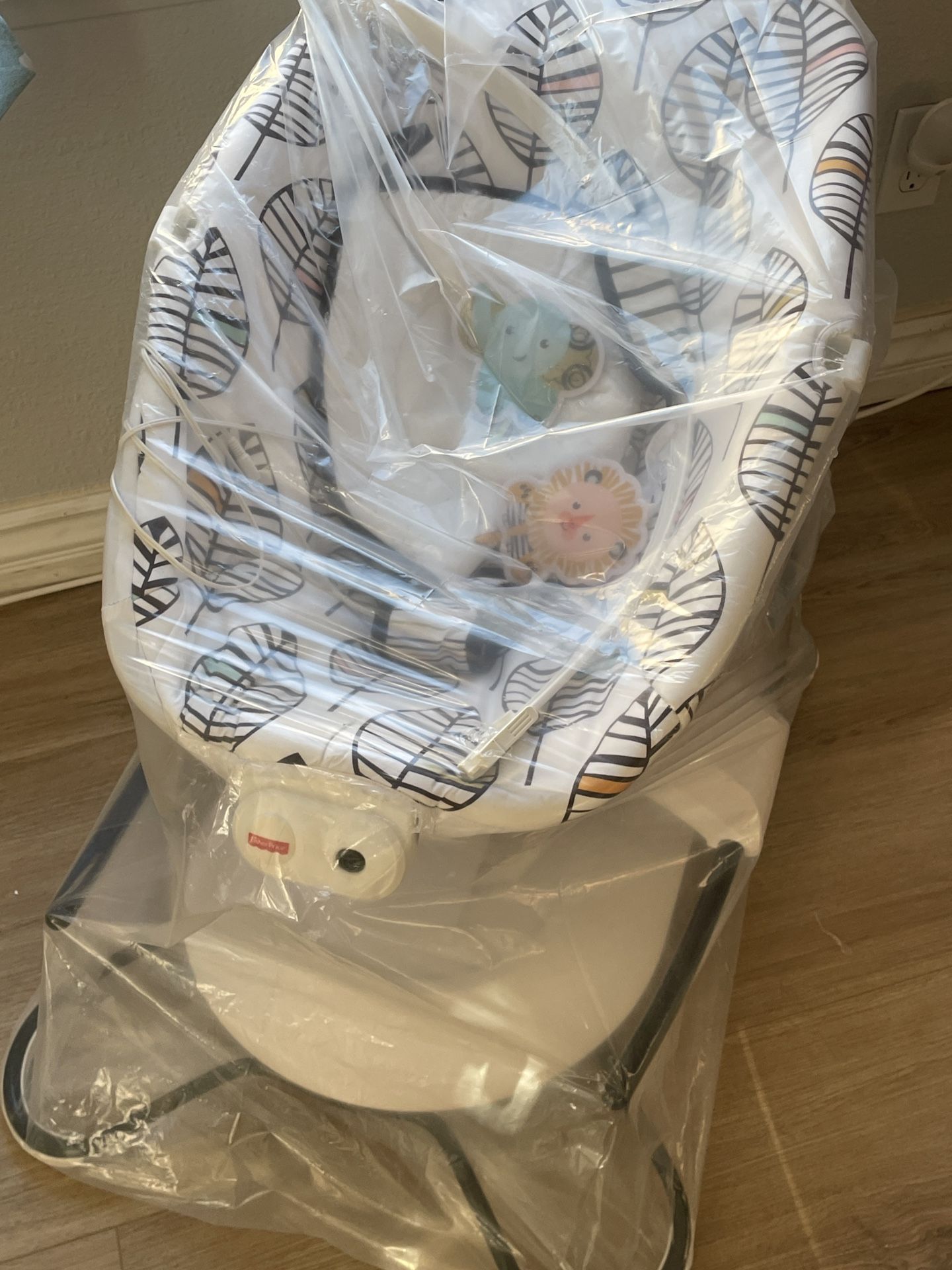 Baby Chair In Excellent and Clean Condition