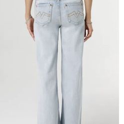 Women’s Miss Me High Rise Wide Size 12 