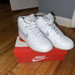 Nike Dunks