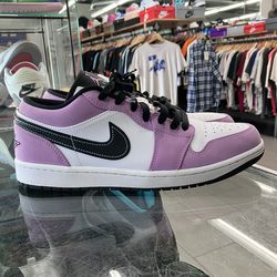 Air Jordan 1 Low SE Violet Shock White Black