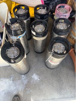 Pin -lock connector corni kegs