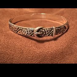 Rare James Avery buckle bangle