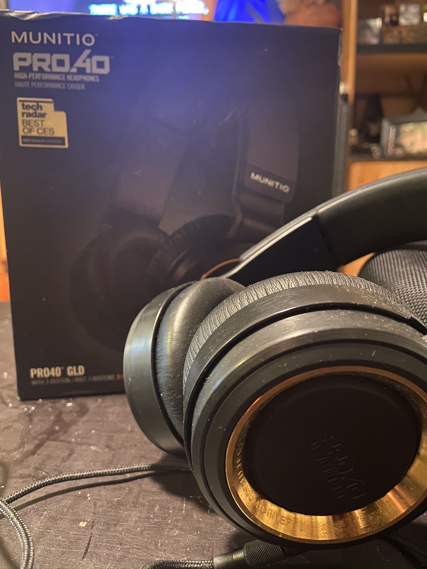 Munitio Pro40 headphones