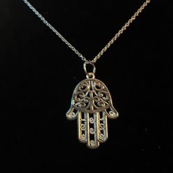 Beautiful Tibetan Silver Hamsa Necklace 