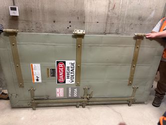 Vault door