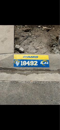 Los Angeles Rams Curb Painting