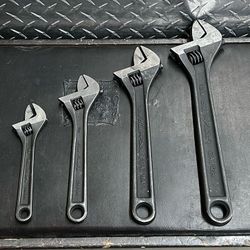 Blue-Point 4pc Adjustable Wrench Set 6-12” BLPADJ404