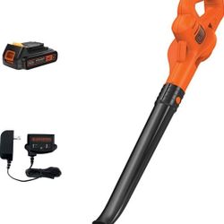 BLACK+DECKER 20V MAX* Cordless Sweeper (LSW221) #778