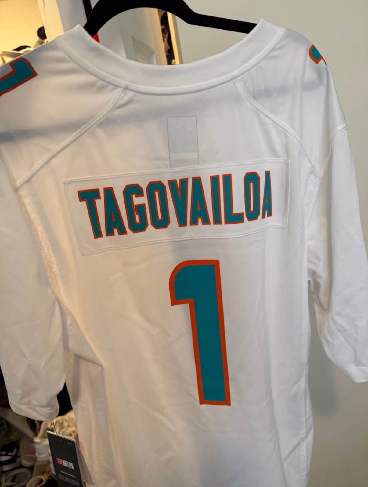 Tua jersey Size L