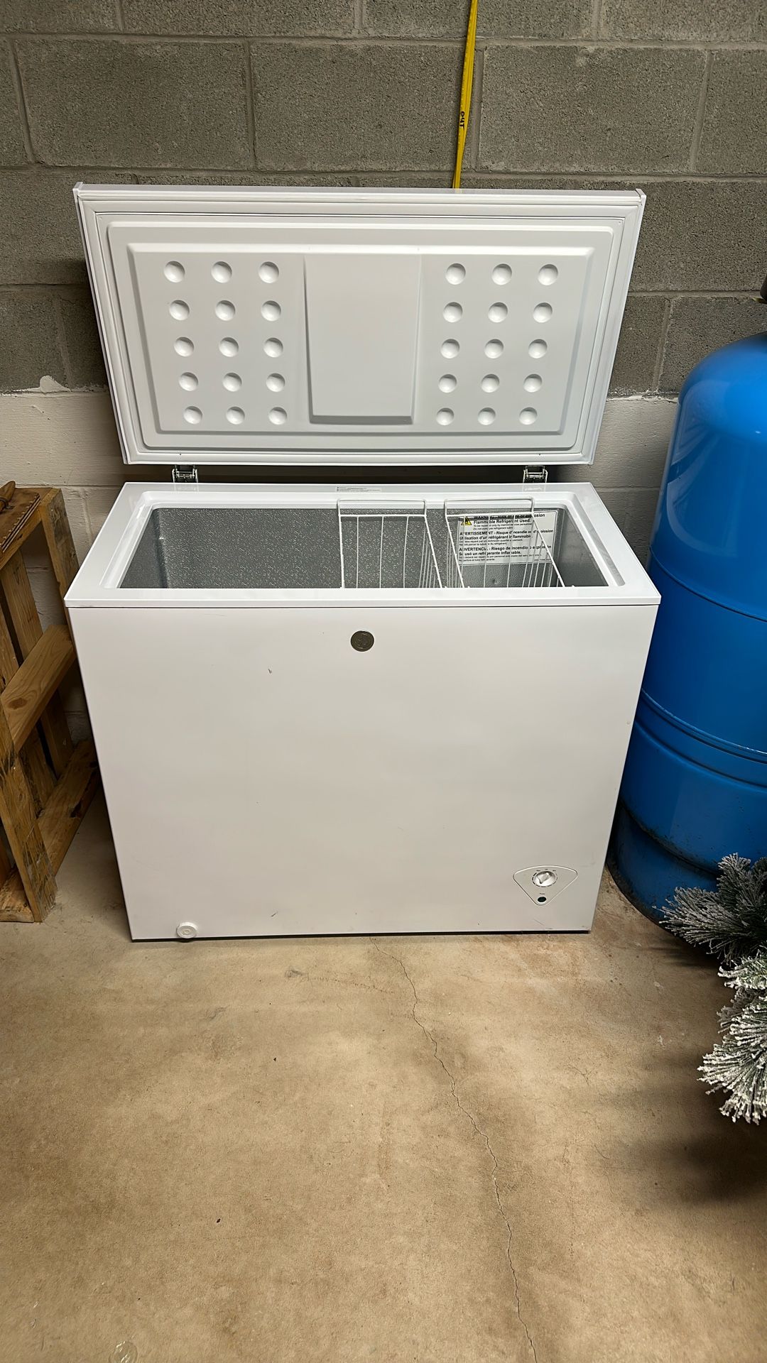 GE Chest Freezer Lightly Used