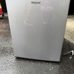 Whirlpool Mini Fridge