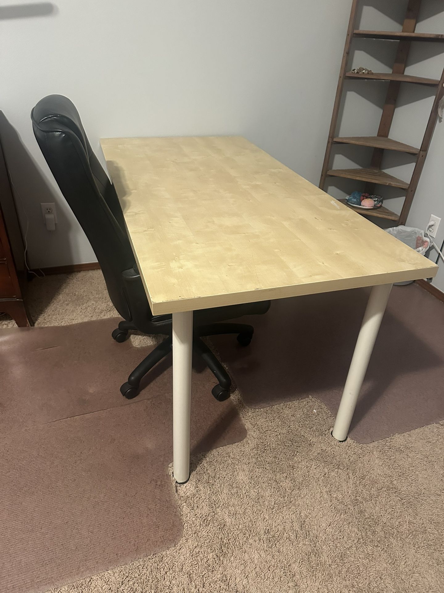 Desk With Drawers