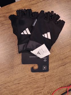 Adidas Training Gloves - New - Size M