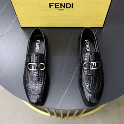 Fendi Men’s Leather Shoes With Box 2026 New