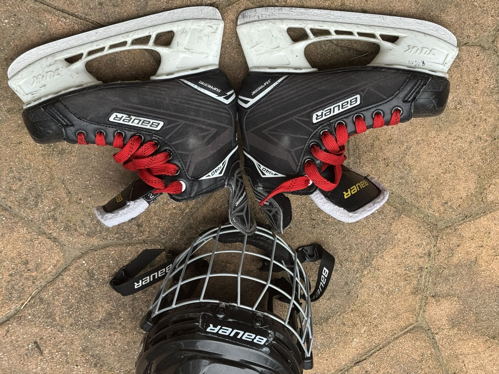 Used (Great condition) youth hockey