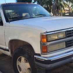 1993 Chevrolet Silverado 4x4 OBS Tbi 5.7L V8 350 For Parts Z71 4x4