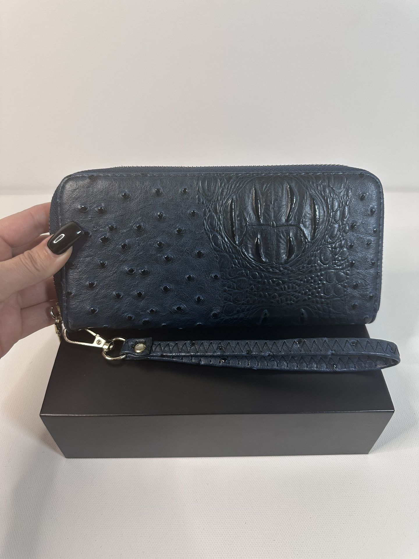 Dark Blue Crocodile Faux Leather Wallet Wristlet (Unknown Brand)