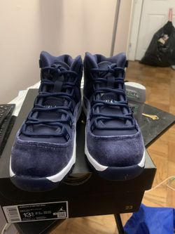 Jordan 11 Midnight navy 13.5c