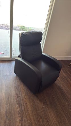 Black recliner