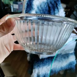 6 1/2" Wide Vintage Retro Ribbed Mixing Bowl 