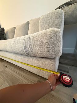 City furniture sofa