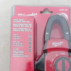 Milwaukee 400 Amp Clamp Meter