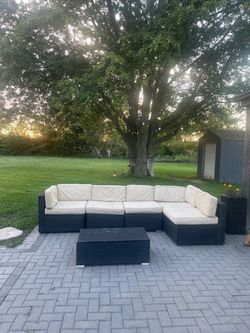Wicker patio set