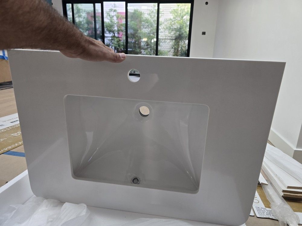 Vanity Countertop & Sink