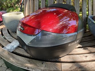 Shad SH33 Garnet Red Top Case with Mounting Plate and Hardware