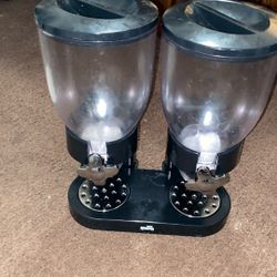Cereal Dispenser 