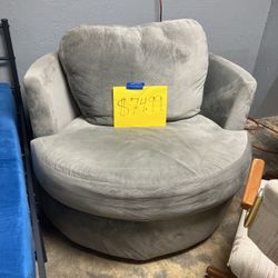 Swivel Chair
