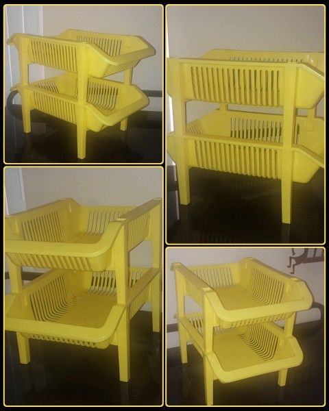 X2 VINTAGE HEAVY DUTY HIGH QUALITY YELLOW RETRO STACKABLE RUBBERMAID STORAGE BIN CONTAINER ORGANIZER BOXES