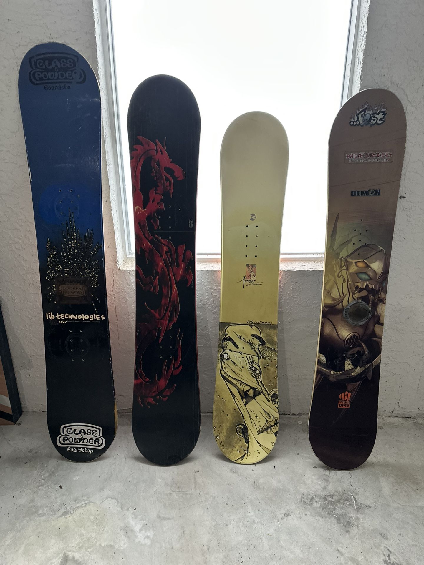 Decorative Vintage Snowboards – Wall Art / Man Cave / Cabin Decor (NOT rideable)