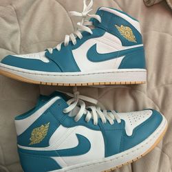 air jordan 1 mid aquatone 