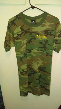 Unisex medium sized shirt