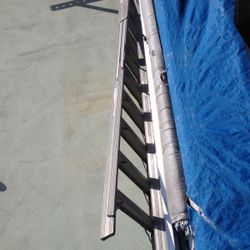 LIGHT WEIGHT TALL ALUMINUM FOLDING LADDER ROOFING PAINT JOBS WAREHOUSE HOME (R)